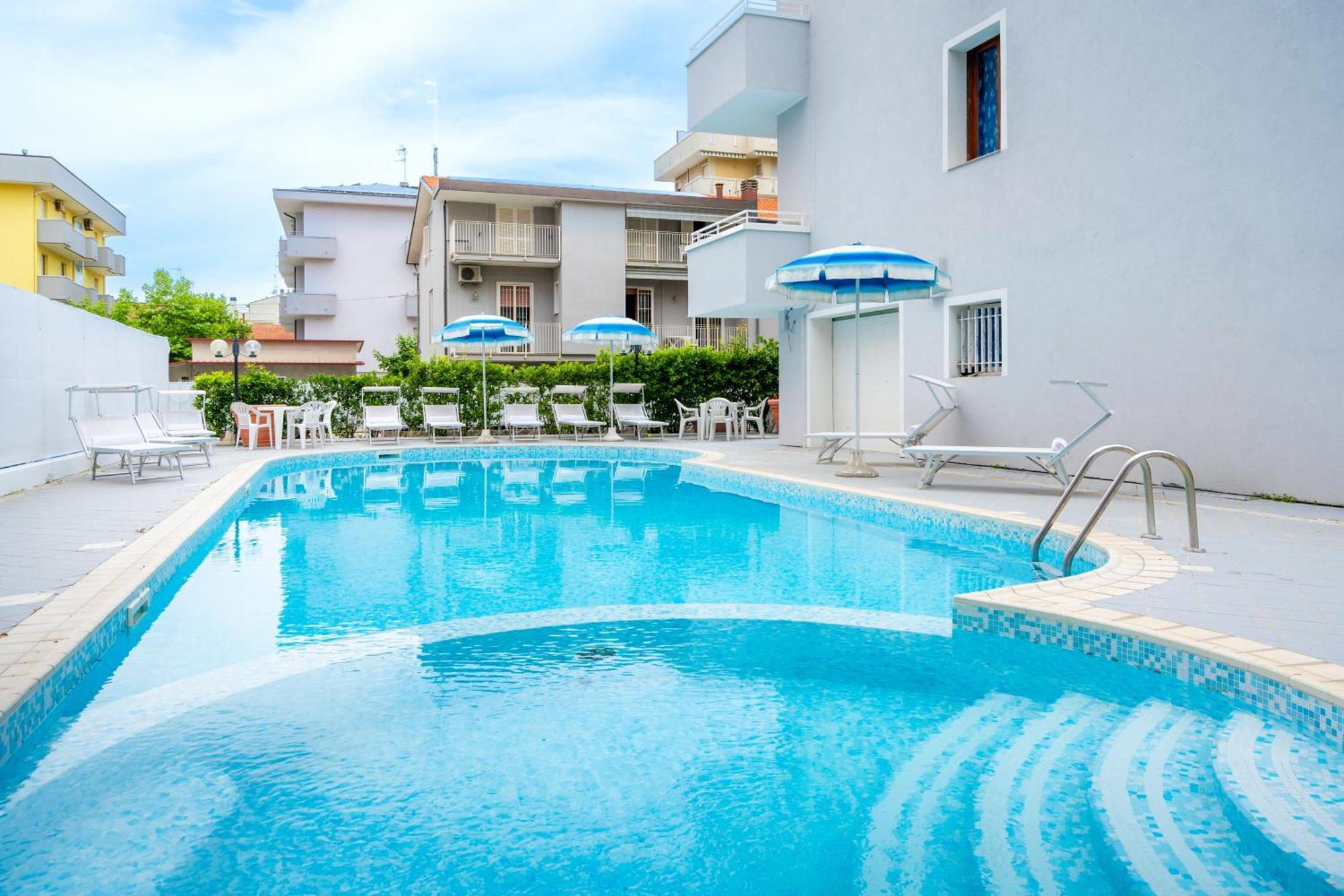 Appartamenti Feel Good Rimini Zewnętrze zdjęcie